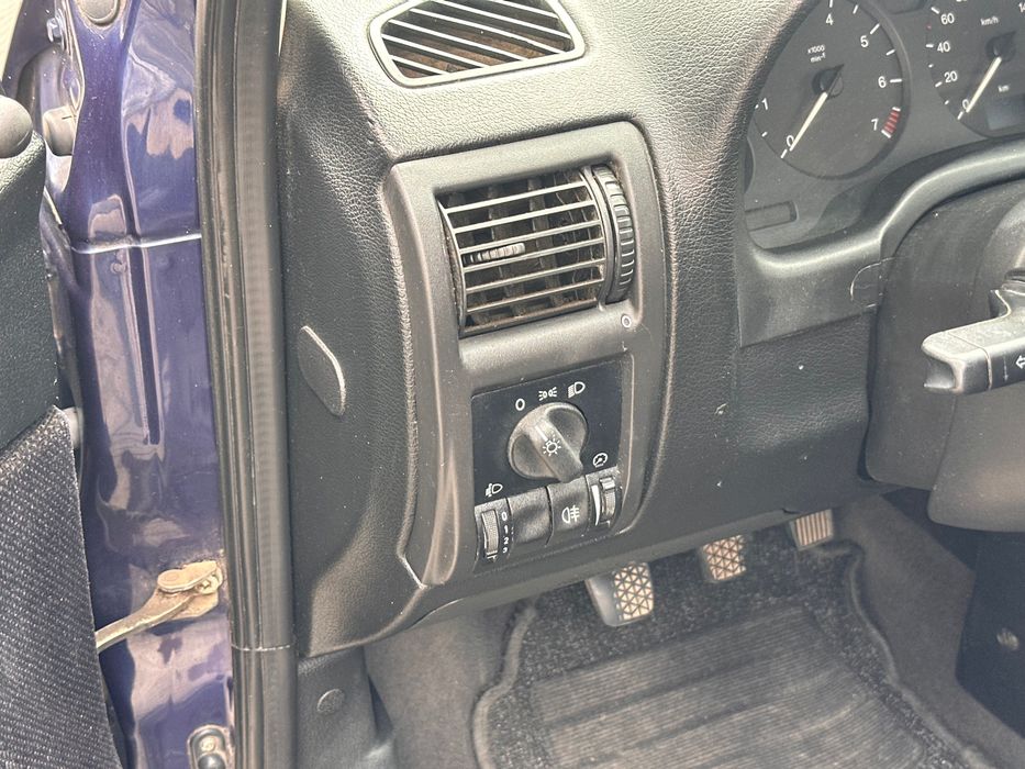 Автомобіль OPEL ASTRA J