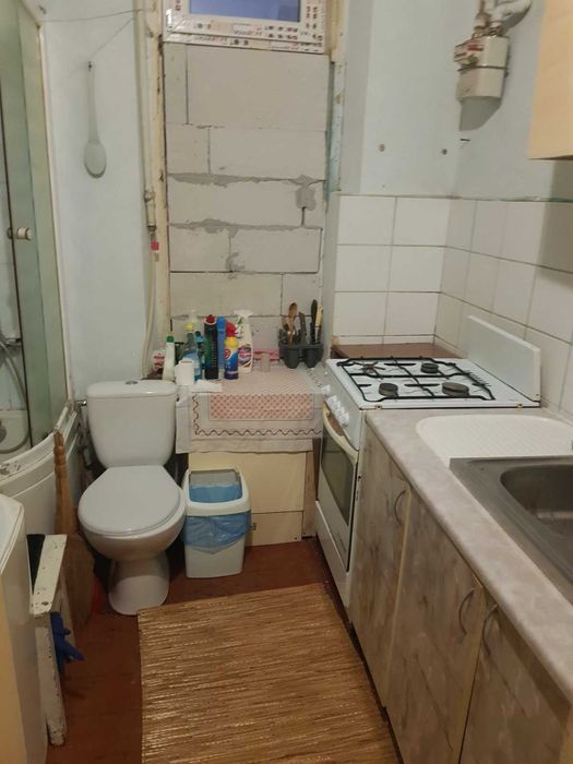 1 кімнатна квартира (центр) м. Кам'янка-Бузька