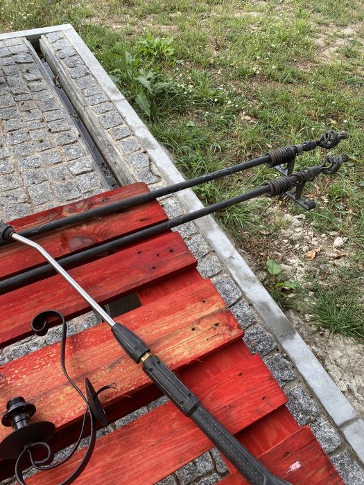 Candeeiro, apliques e barras cortinados