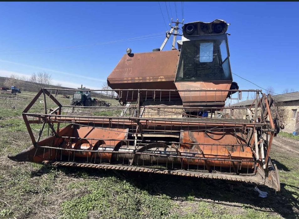 Комбайн НИВА СК-5