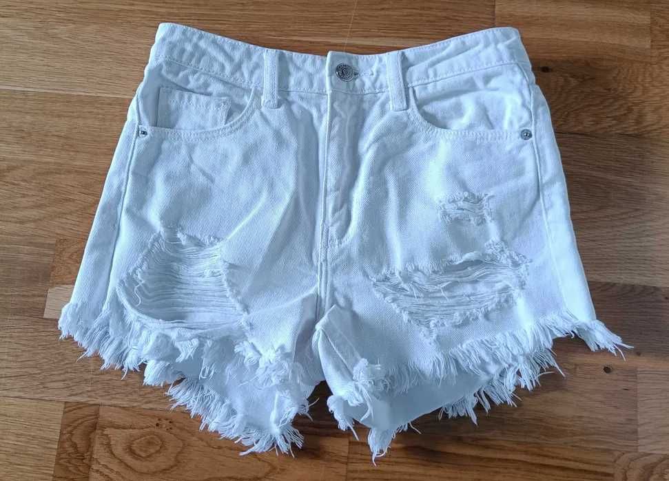 Białe szorty jeansowe z przetarciami | Wysoki stan| Tally weijl S (36)