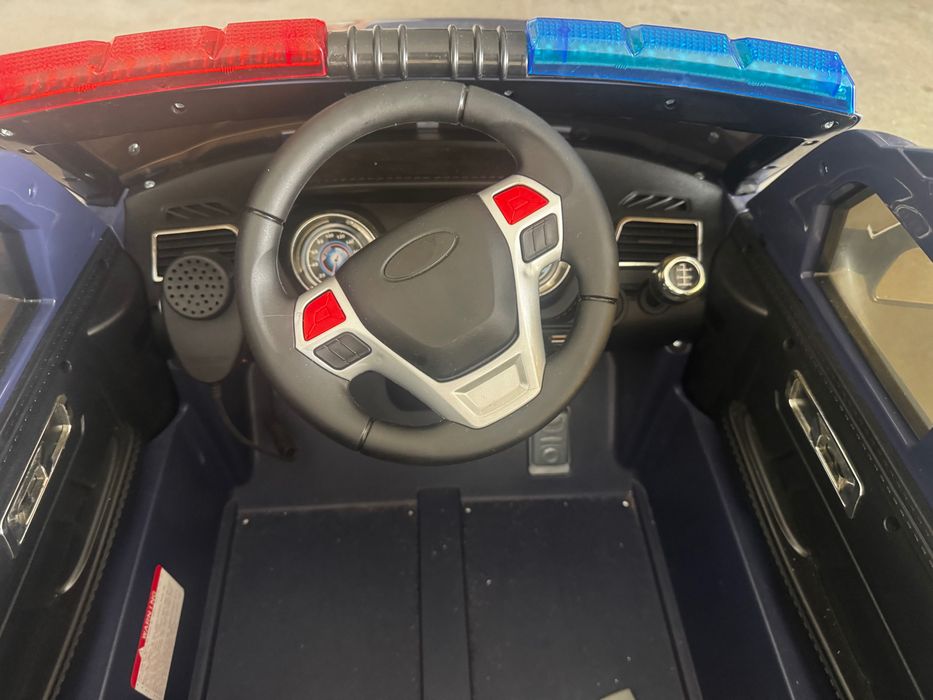 Carro elétrico infantil