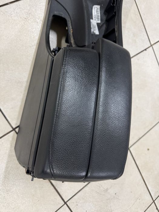 Consola central (apoio de braço) bmw e90 e91 e92 e93