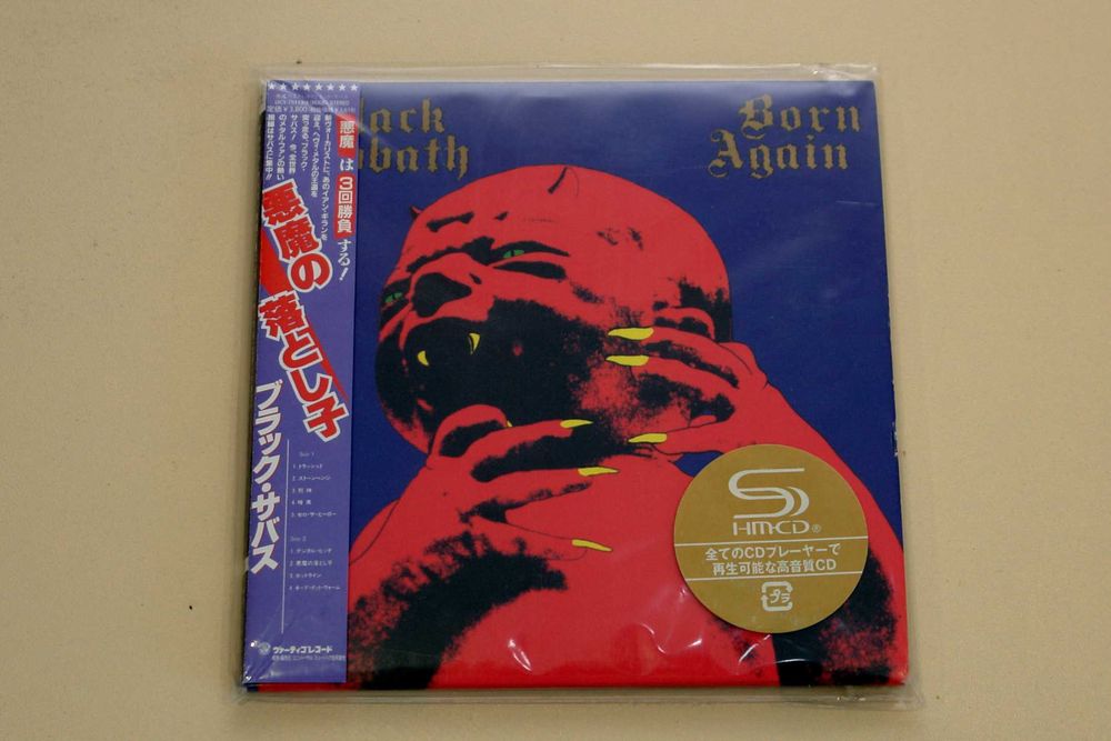 Black Sabbath Paranoid サイン入りCD Black Sabbath Paranoid サイン入りCD Black Sabbath Paranoid サイン