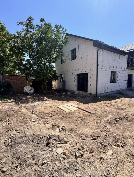 Продам новобудову в престижному районі міста