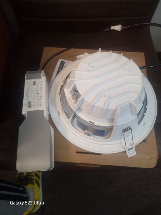 Lampa sufitowa led trilux