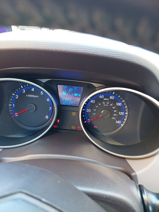 Hyundai Tucson 2012 Limited 2.4L Автомат