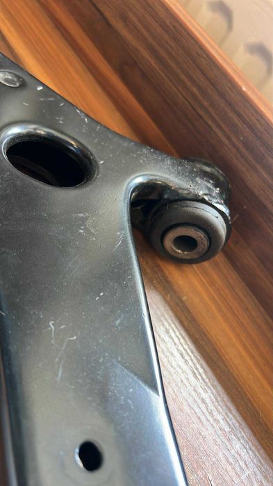 Wahacz przedni lewy RTS 96-697-2 – Ford Focus 2004