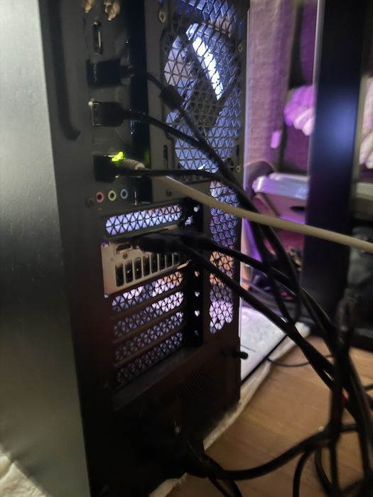 G4M3R HERO | Ryzen 7 7800X3D | RTX 5070 | 64GB RAM | 1TB SSD | Gwarancja x-kom