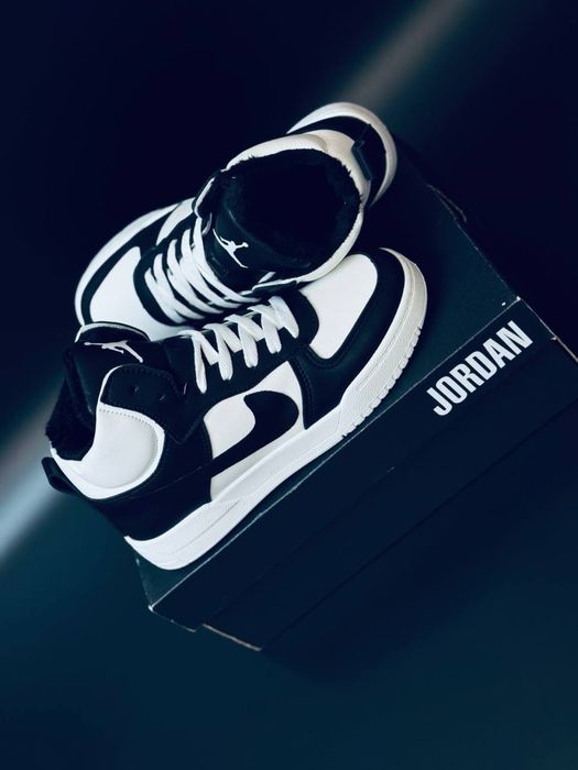 Кожанные подростковые высокие кросовки на Осень зима 2026 Найк/ Nike Jordan зима кожа женские молодежные кросовки Найк Джордан Новинка