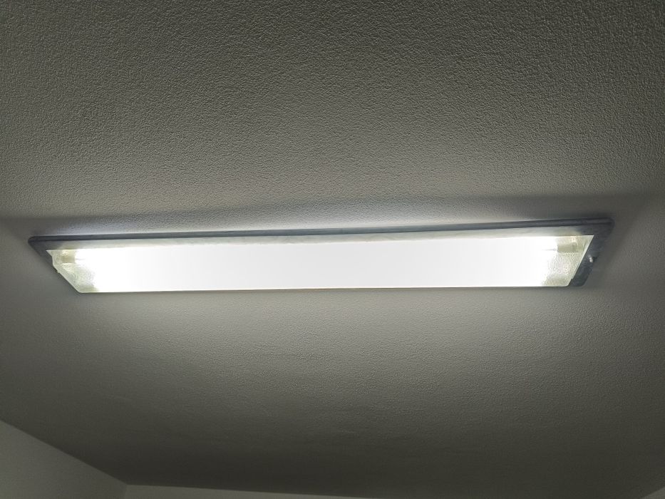 Candeeiro de tecto para cozinha