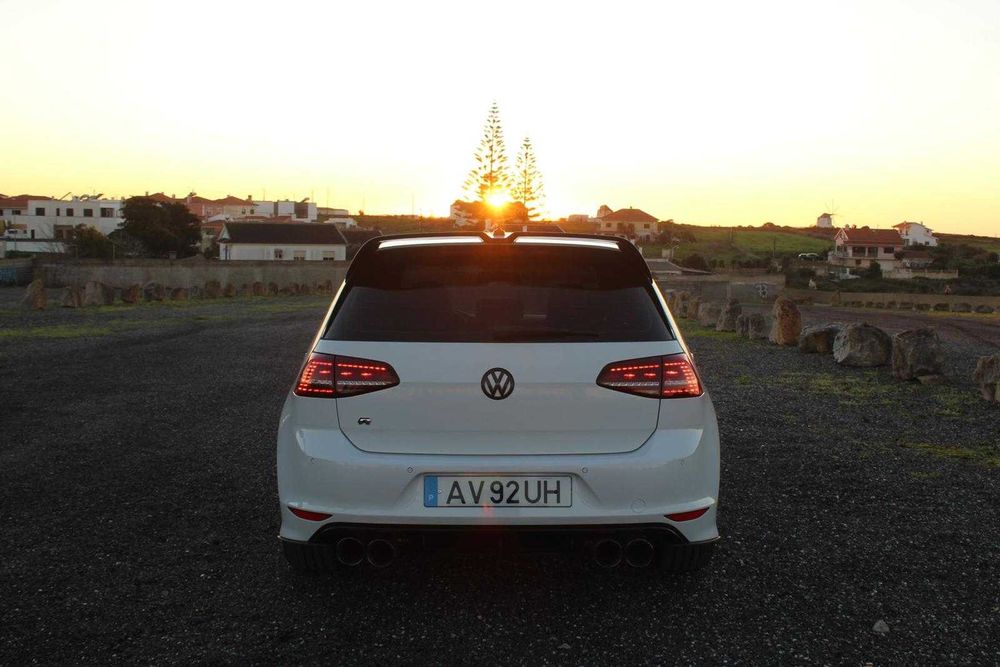 Volkswagen Golf 7 R 2.0