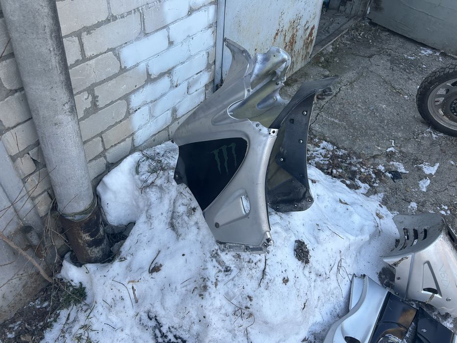 Продам мотоцикл RF 200кубов