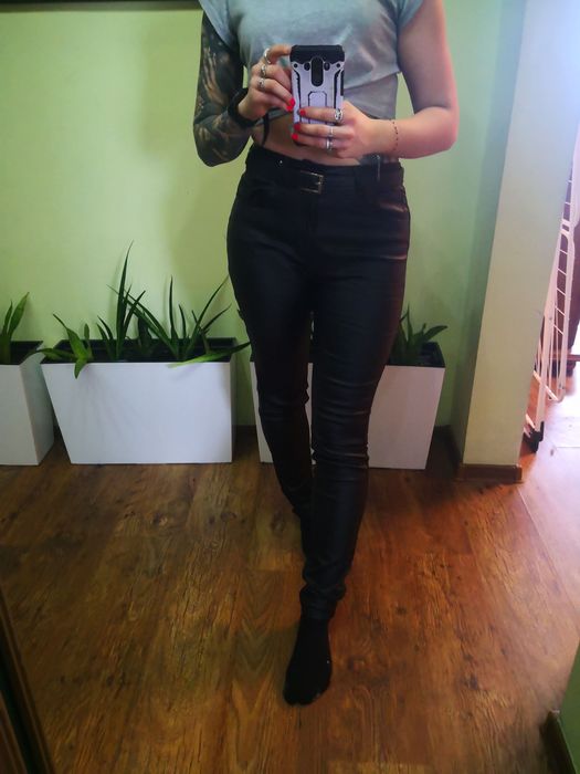 Woskowane czarne spodnie, rurki, 38, M, nowe, z metką, ekoskóra
