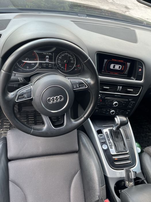 Audi    Q5   Quattro