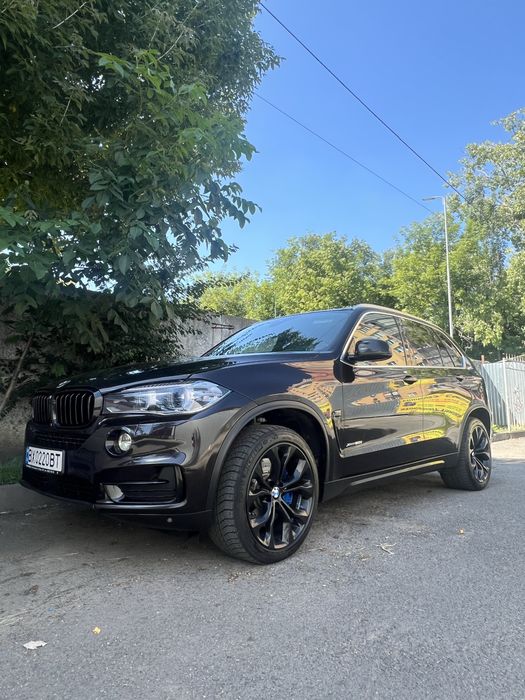 Продам BMW F15 2016 рік 4.4 бензин V8.