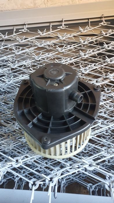 Мотор обігрівача Aveo GM з кондиціонером