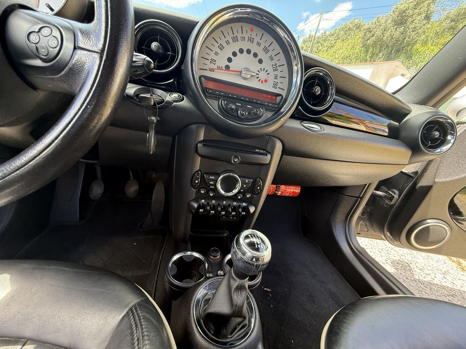 Mini Cooper 1.6 D 2011 - BMW