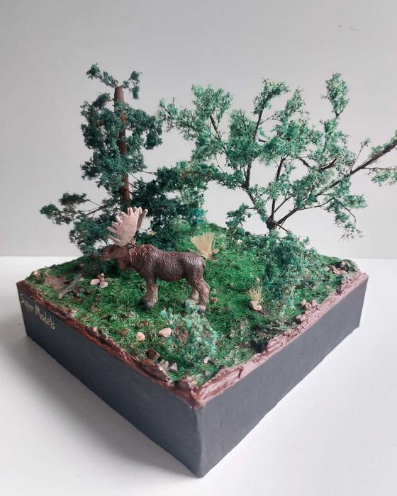 Диорама "Лось в лесу"