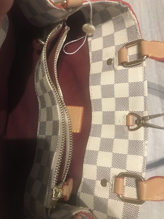 Torebka damska  Louis vuitton modna nowoczesna i praktyczna