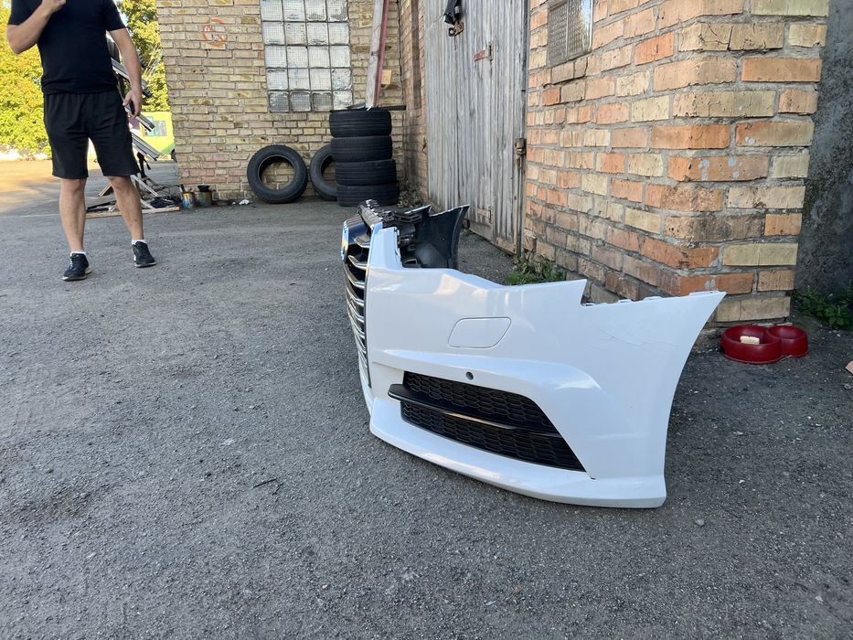 Audi A6 c7 2015 Бампер