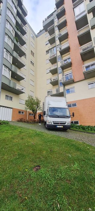 Serviço de transporte & Mudanças