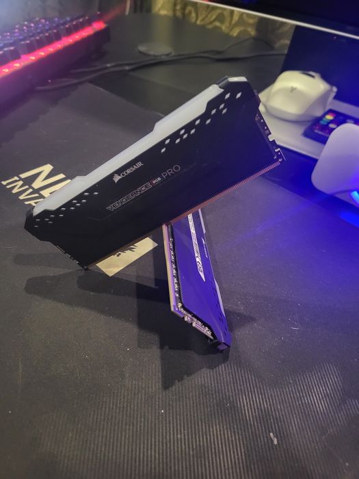 corsair vengeance rgb pro - купить комплектующие для ПК - Цена на
