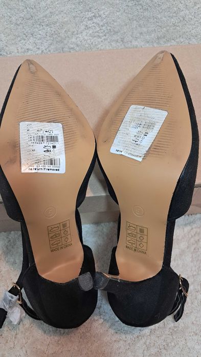 Friends Like These Czarne Czółenka 38