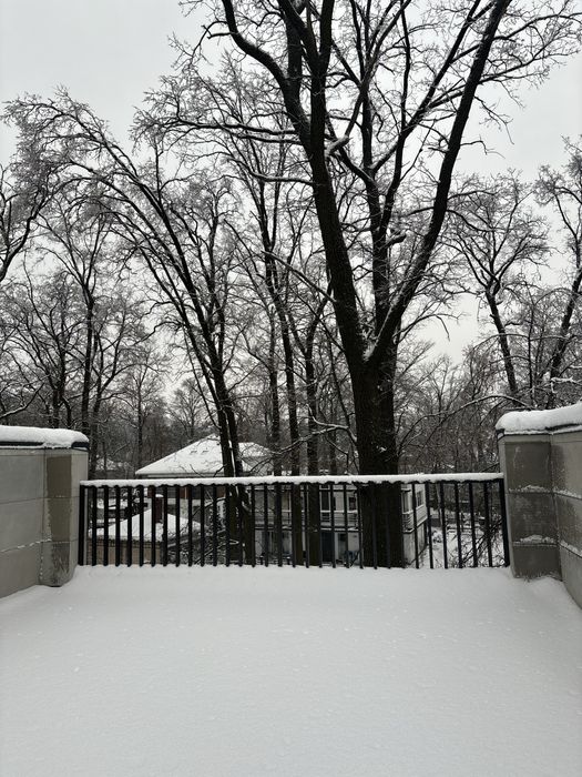 Таунхаус під єОселю з терасою на даху. Локація топ!