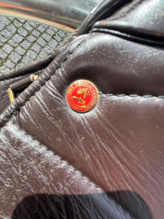 Sela de montar - "The Saddle Company" - muito bom estado