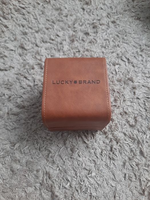 Годинник lucky brand