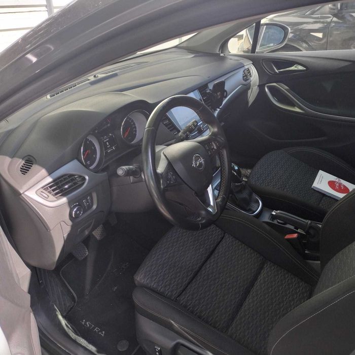 Opel Astra Tourer Sports Business Edition