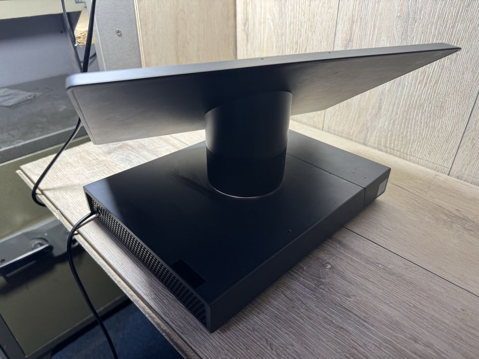 Моноблок ThinkSmart Hub ( i5- 7го ) /8гб/ссд128