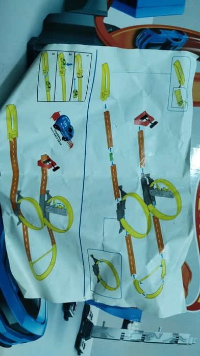 hot wheels track builder positive duel