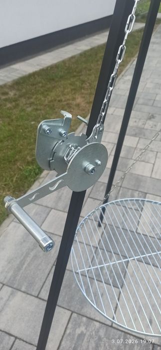 Grill trójnóg MOCNY+ ruszt 60 cm+ kołowrotek z łańcuchem