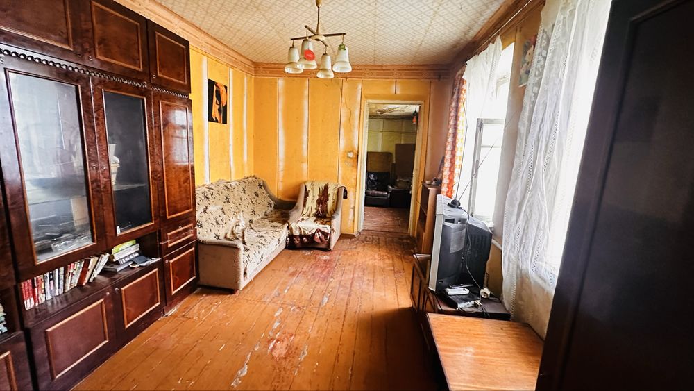 Продається Квартира на землі! Частина будинку з місцем для авто