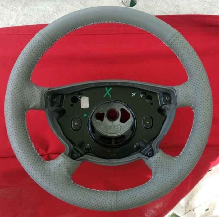 Volante estofado grosso  Mercedes-Benz E W211