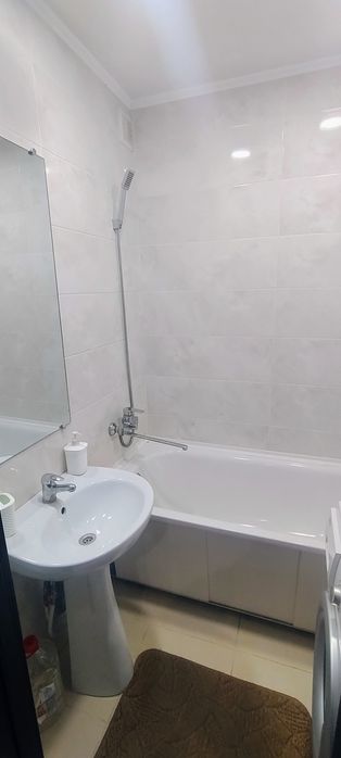 Власник 2х кімнатна на 95 кварталі