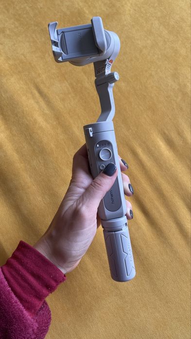 Стабілізатор для смартфона