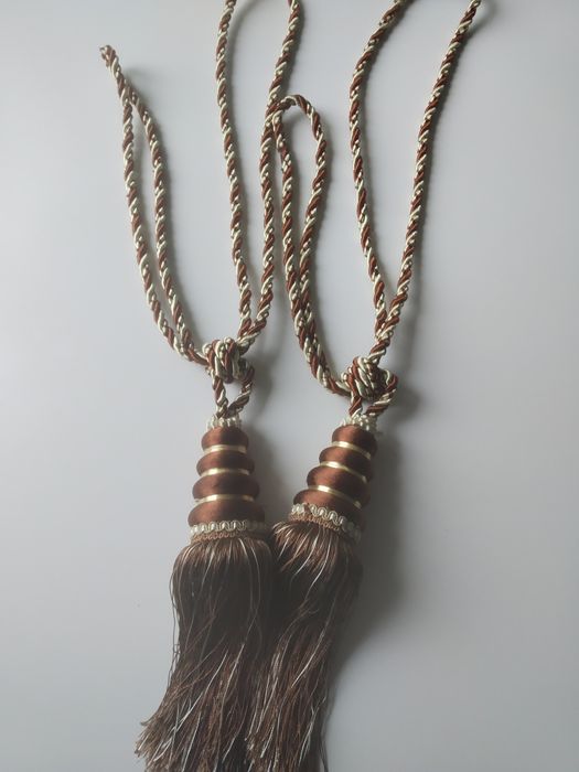 Кисті підхвати для штор