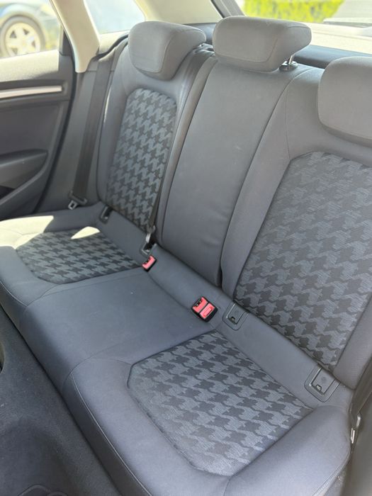 Audi A3 Sportback 1.6 TDI – 102.648 km – Económico