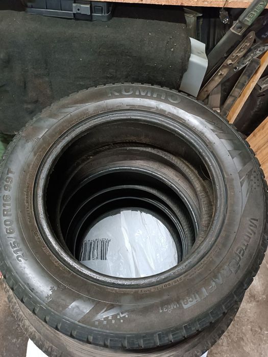 R16 215 60 16  зима одне колесо KUMHO WinterCraft ice
Б/в ст