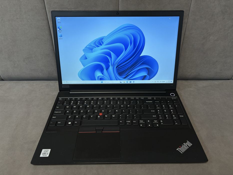 Lenovo ThinkPad E15 (i3-10110u, Intel UHD, 8Gb, 256Gb)