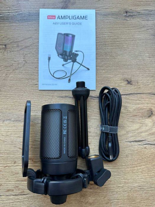 Микрофон Fifine AmpliGame A6V Black/White Новые!