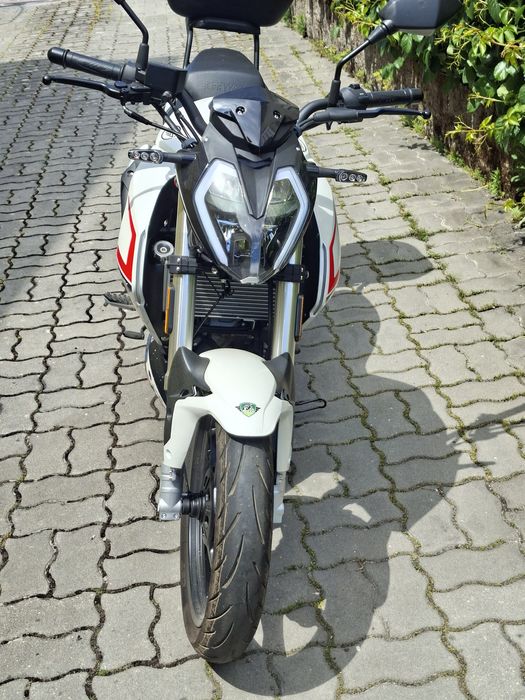Mota 125 keeway  como nova