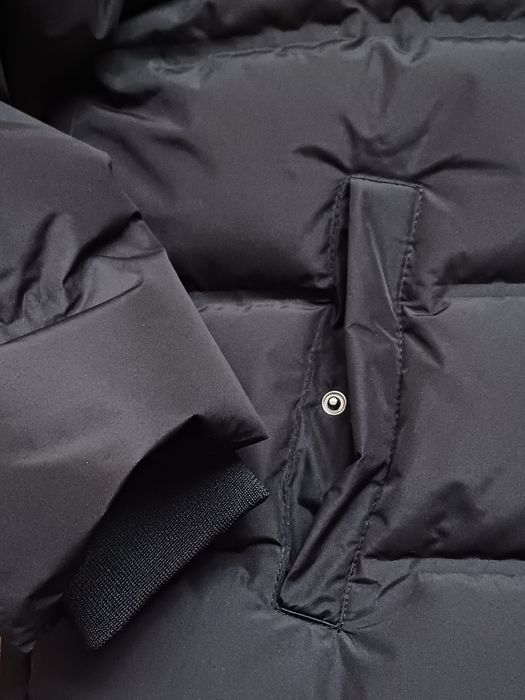 Черная куртка пуховик ZARA оригинал  М/ 167-169 см