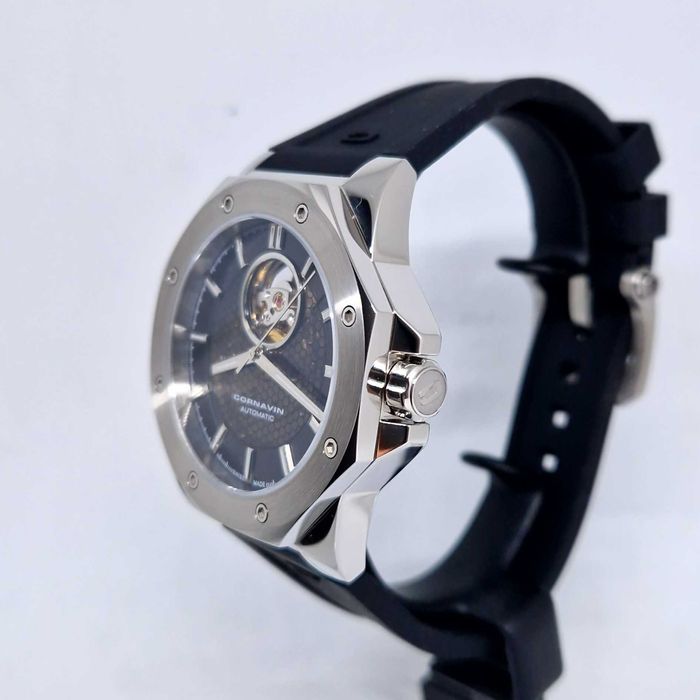 Cornavin Downtown Open Heart OH.01.R