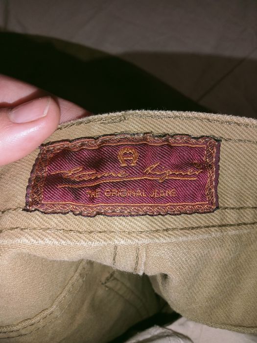 Джинси моми від бренду Aigner