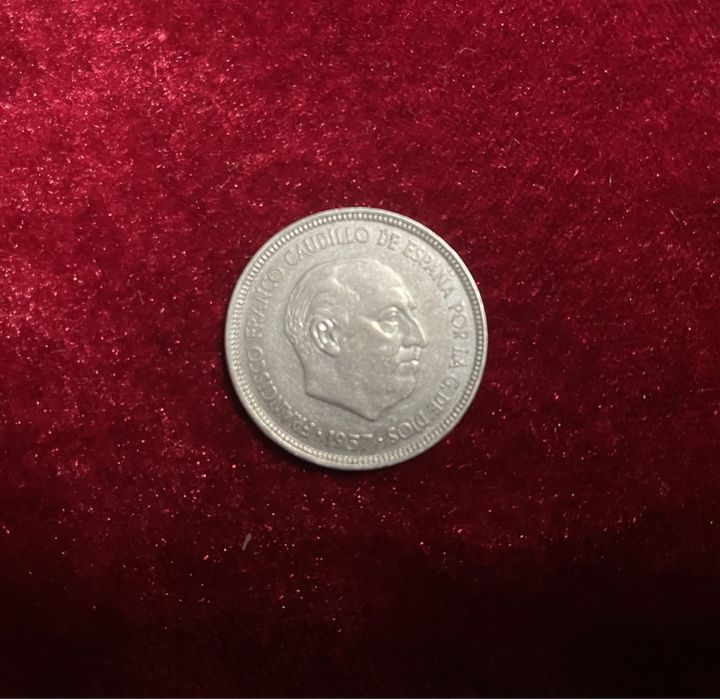 Moeda de 5 Pesetas de 1957