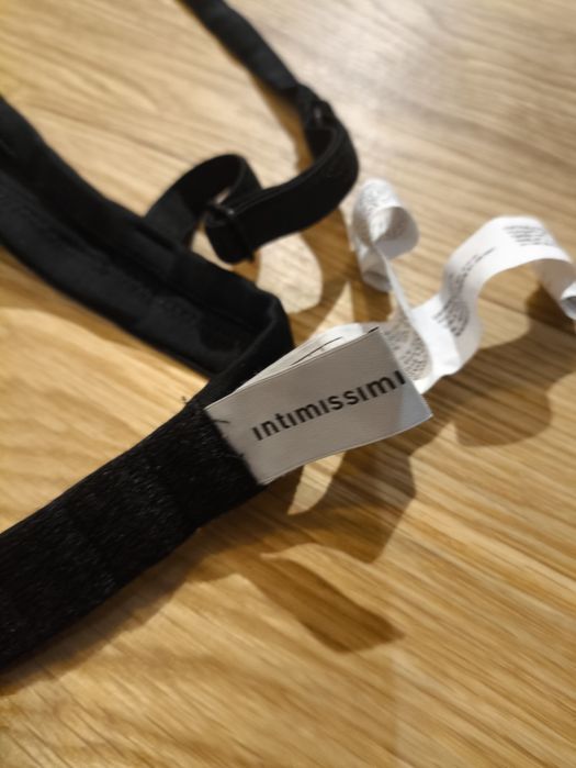 Czarny miękki biustonosz Intimissimi 65B